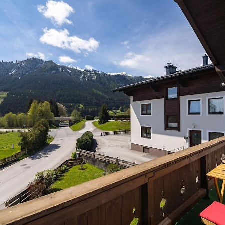 Modern Apartment Near Ski Area In M Hlbach Dorf  외부 사진