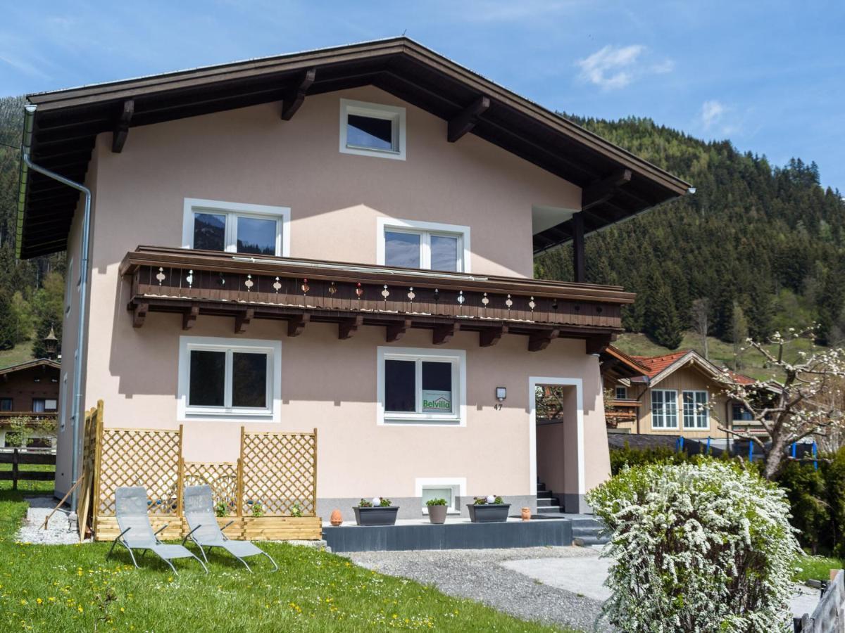 Modern Apartment Near Ski Area In M Hlbach Dorf  외부 사진