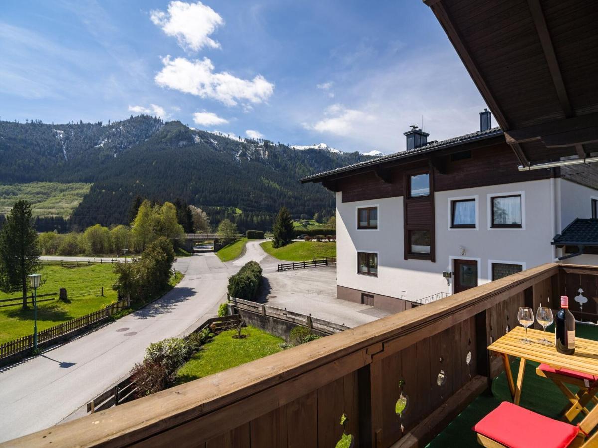 Modern Apartment Near Ski Area In M Hlbach Dorf  외부 사진